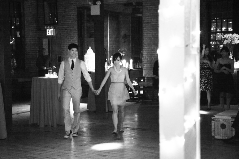 Metropolitan Building Wedding Photo Favorites from Minnow - PART 2 - >> joeandcheryl.com <<