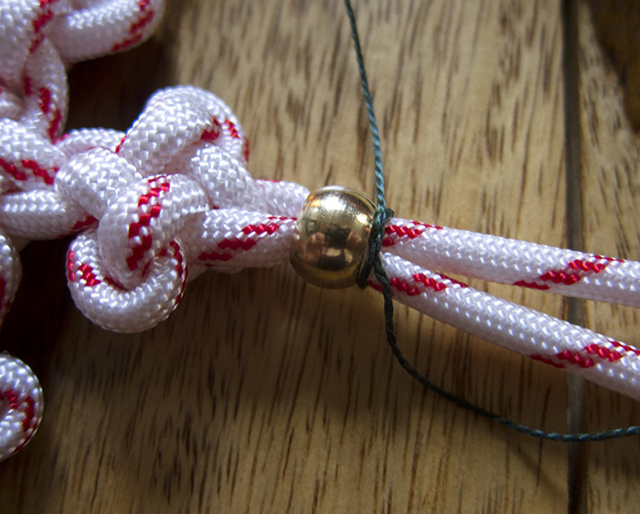 DIY Christmas Ornament Using Chinese Knotting Technique - >> joeandcheryl.com <<
